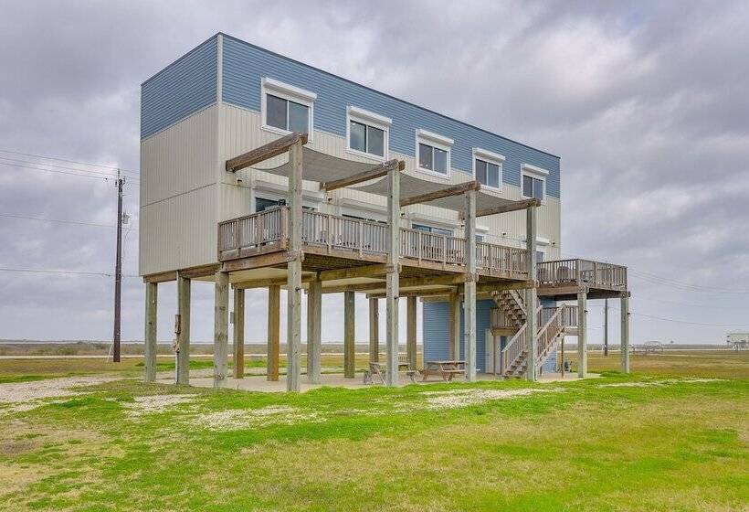 Boardwalk To Beach: Ocean View Surfside Home!