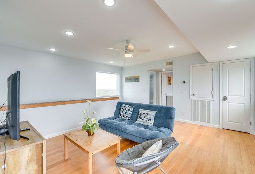 Boardwalk To Beach: Ocean View Surfside Home!