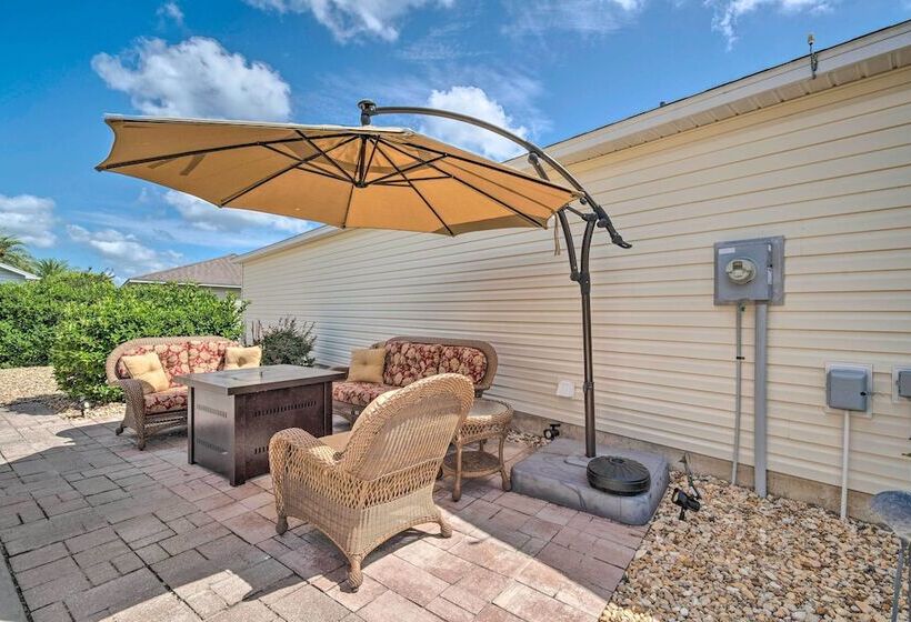 ~ 1 Mi To Golf: Home W/ Patio In The Villages!
