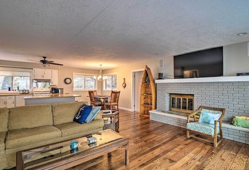 Rapid City Home On Torch Lake W/ 2 Fireplaces!