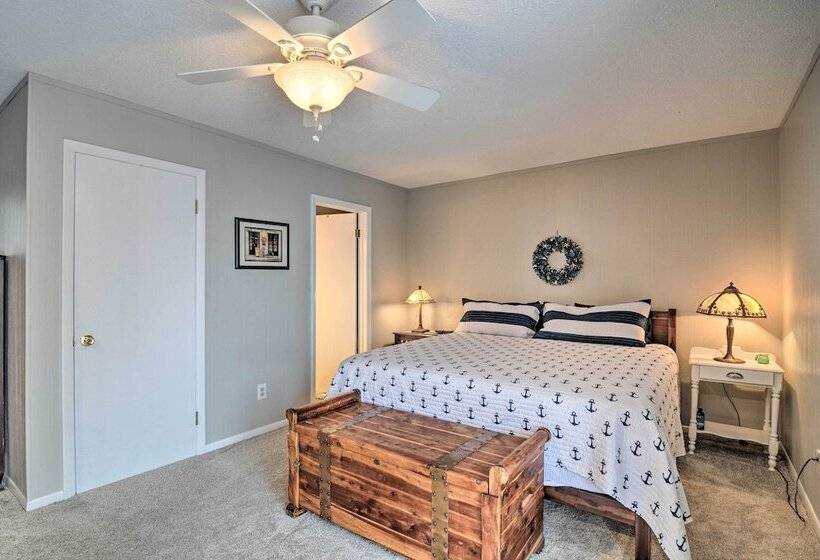 Rapid City Home On Torch Lake W/ 2 Fireplaces!