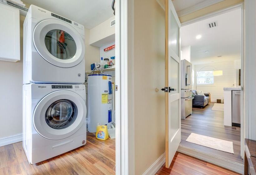 Tropical Naples Home Rental W/ Yard Near Beaches!