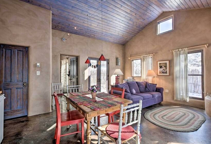 Unique Casita W/ Kiva Fireplace: 11 Mi To Taos Ski