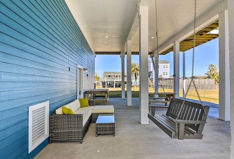 < 1 Mi To Coast: Jamaica Beach Home W/ Pool Access