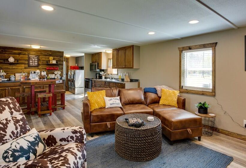 Updated Kingston Home W/ Private Hot Tub & Yard!