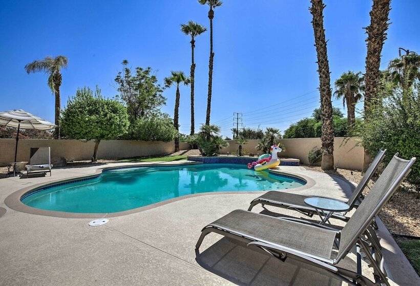 Upscale Palm Desert Oasis W/ Bbq   Near Golf!
