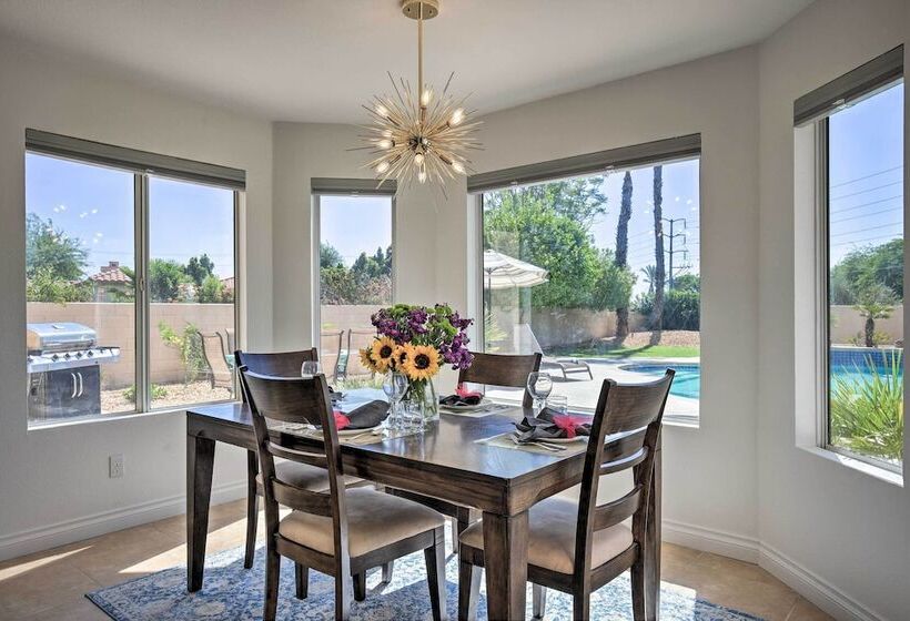 Upscale Palm Desert Oasis W/ Bbq   Near Golf!