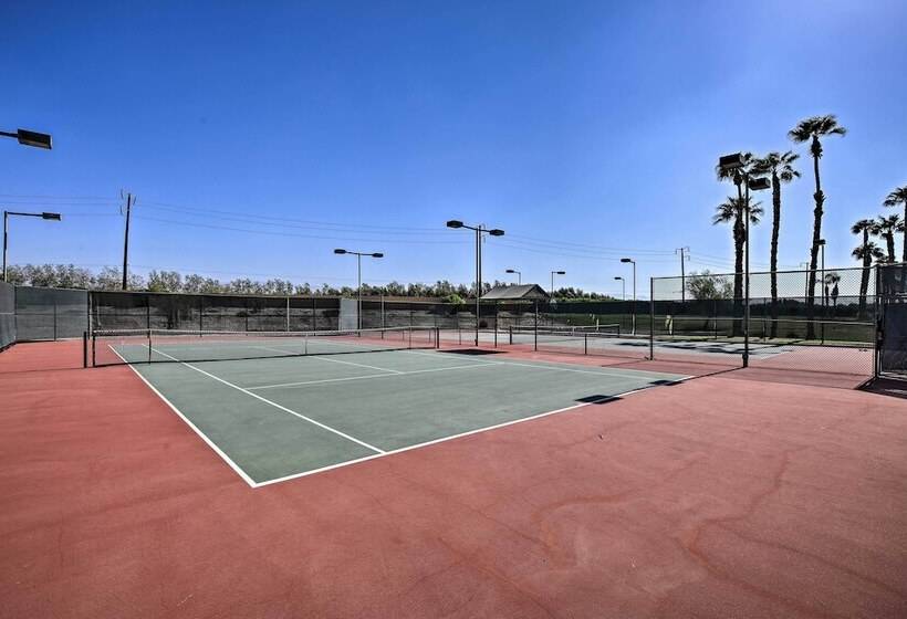 Upscale Palm Desert Oasis W/ Bbq   Near Golf!