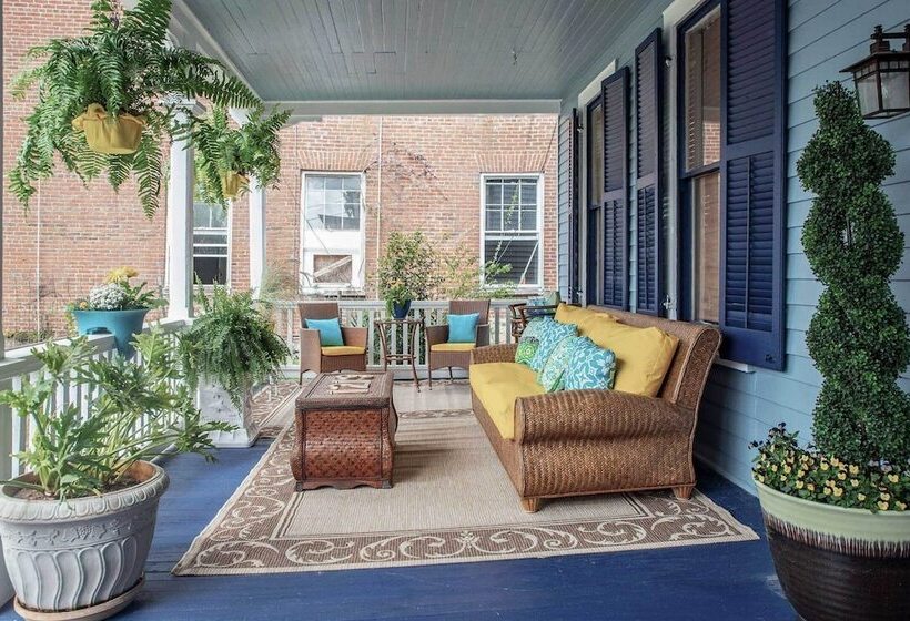 Vicksburg Home W/3 Porches, Walk To Downtown