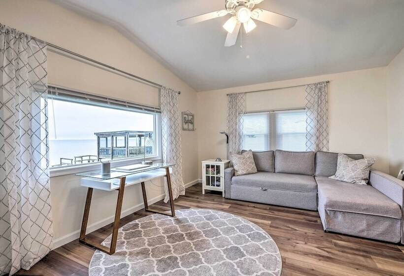 Waterfront Cottage W/ Private Beach + Deck!