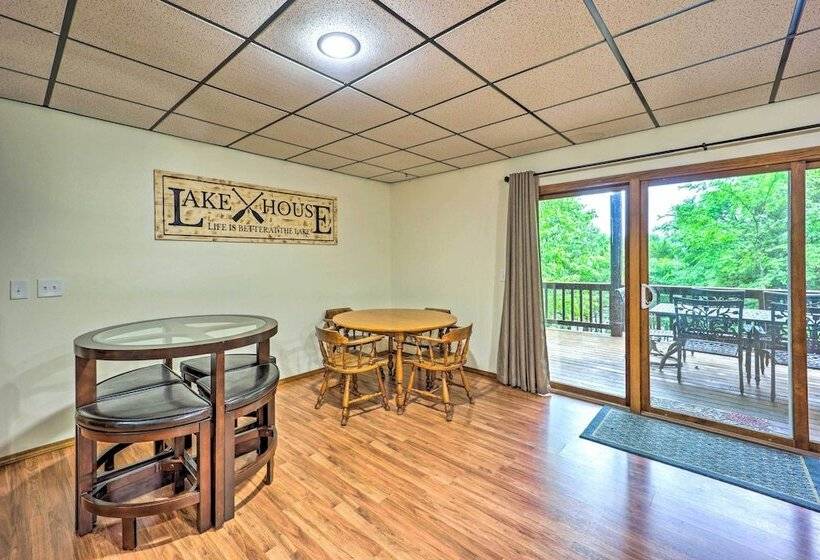 Waterfront Home On Beaver Lake W/ 2 Decks!