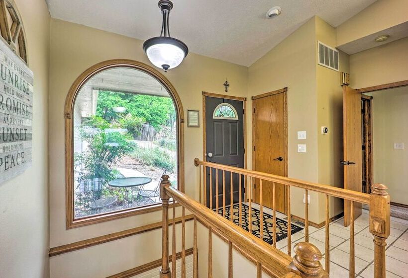 Waterfront Home On Beaver Lake W/ 2 Decks!