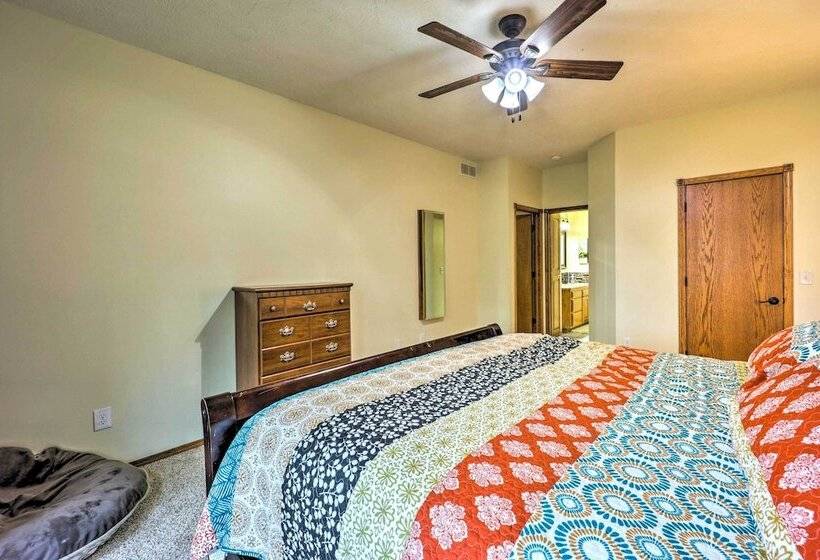 Waterfront Home On Beaver Lake W/ 2 Decks!