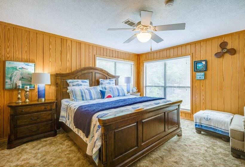 Waterfront Huntsville Home W/ Private Dock & Spa