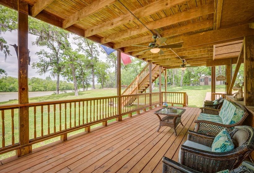 Waterfront Huntsville Home W/ Private Dock & Spa
