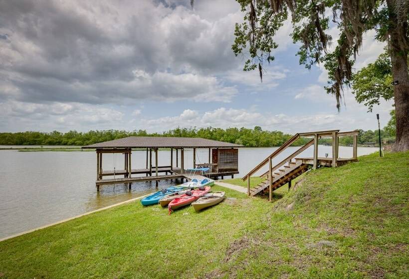 Waterfront Huntsville Home W/ Private Dock & Spa