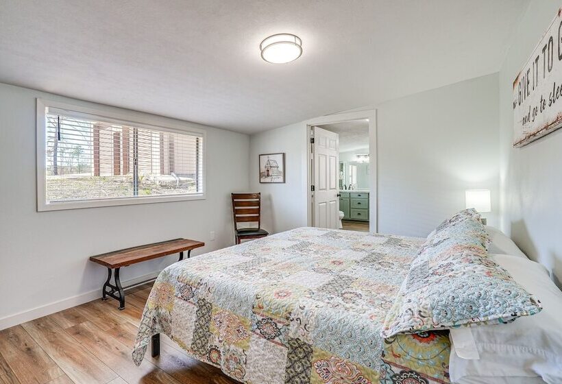 Waterfront Louisiana Home W/ Private Boat Launch!