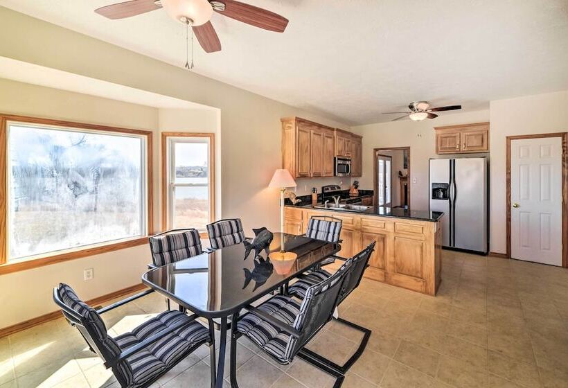 Waterfront Montross Home W/private Boat Slip!