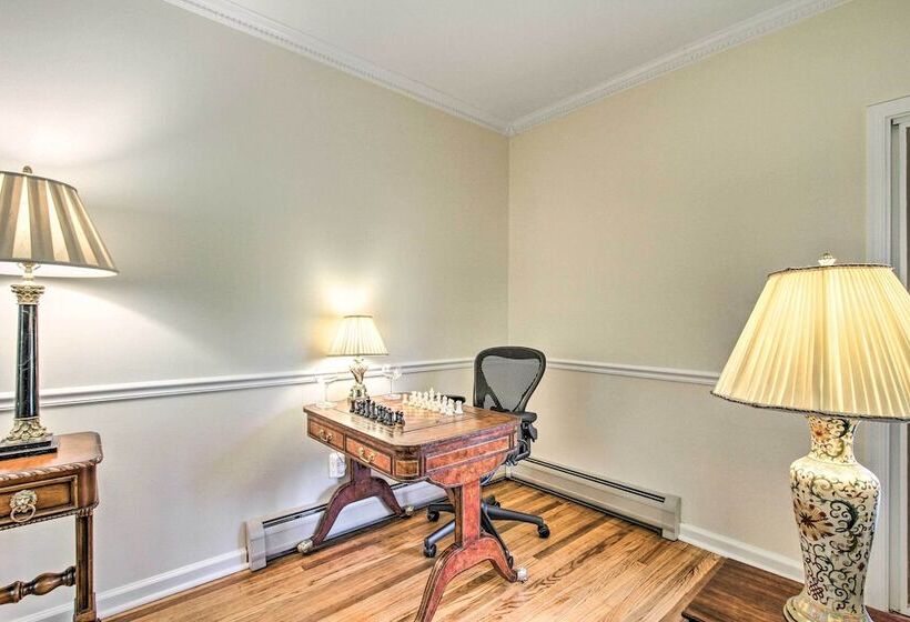 Wayne Home W/ Spacious Yard ~ 20 Mi To Philly!