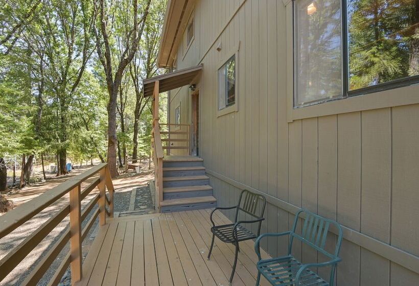 Welcoming Cole Ridge Chalet In Kelseyville!