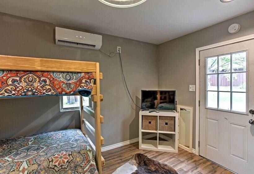 1 Acre Rustic Lake Resort W/ Outdoor Entertainment