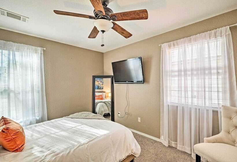 2 Mi To Historic Sites: Cozy Fort Smith Home!