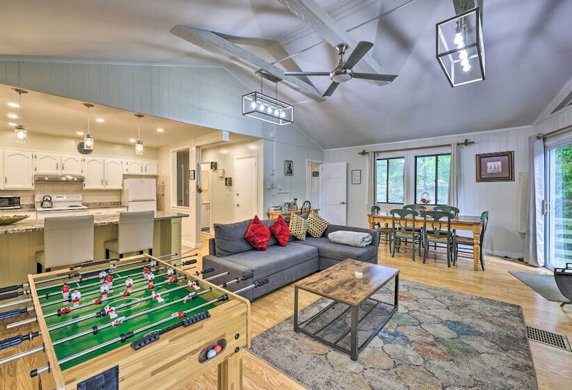 Tobyhanna Home: Private Deck, Hot Tub & Game Room!