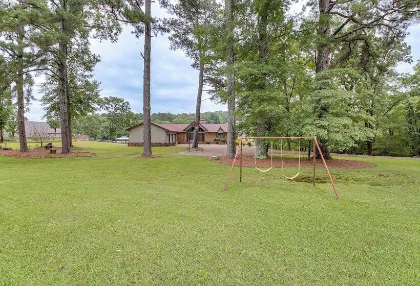 Amenity Packed Hot Springs Lakehouse W/ Pool!