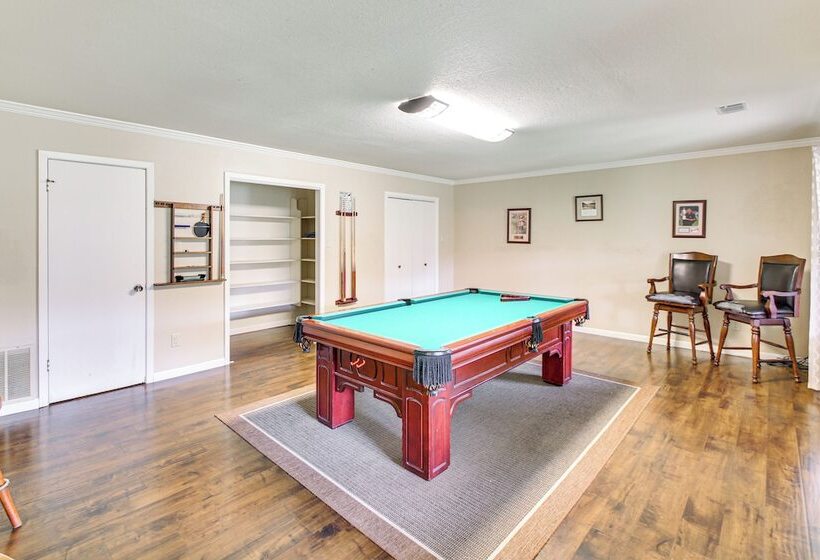 Amenity Packed Hot Springs Lakehouse W/ Pool!