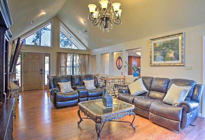 Amenity Packed Hot Springs Lakehouse W/ Pool!