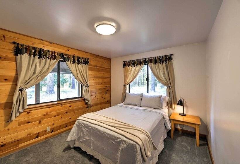 Ashland Cabin On 170 Acres W/ Mtn Views & Sauna!