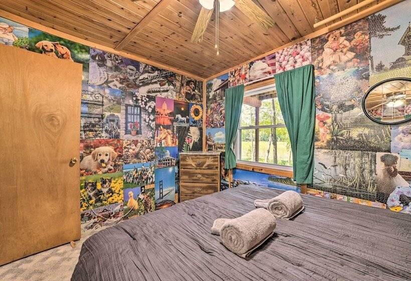 Atlanta Waterfront Cabin W/ Dock & Kayaks!