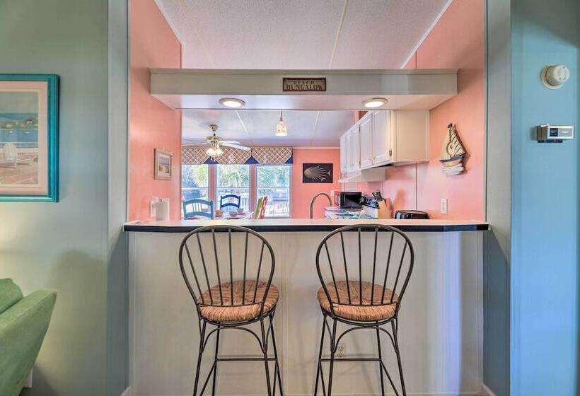 Atlantic Beach Home W/ Decks & Fire Pit