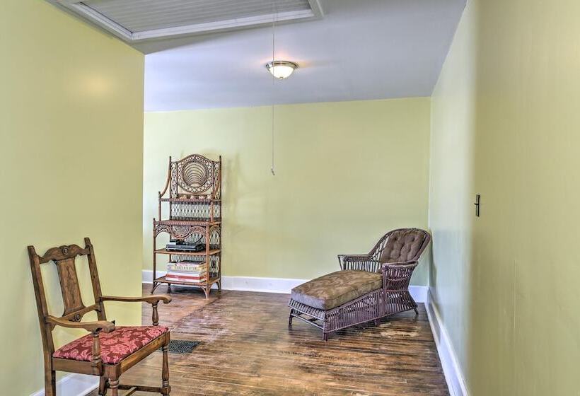 Historic Backus Home, Steps To Pine Mountain Lake!