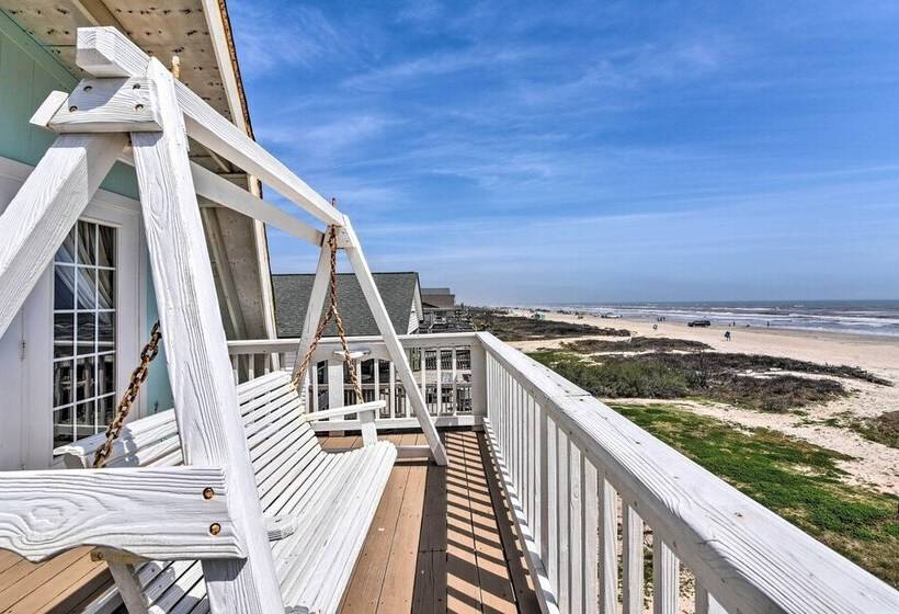 Ocean Access + Bbq Pit: Surfside Beach Family Home