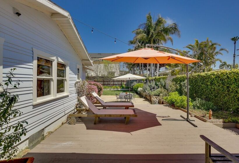 Beautiful South Oceanside Bungalow: 1 Mi To Beach!