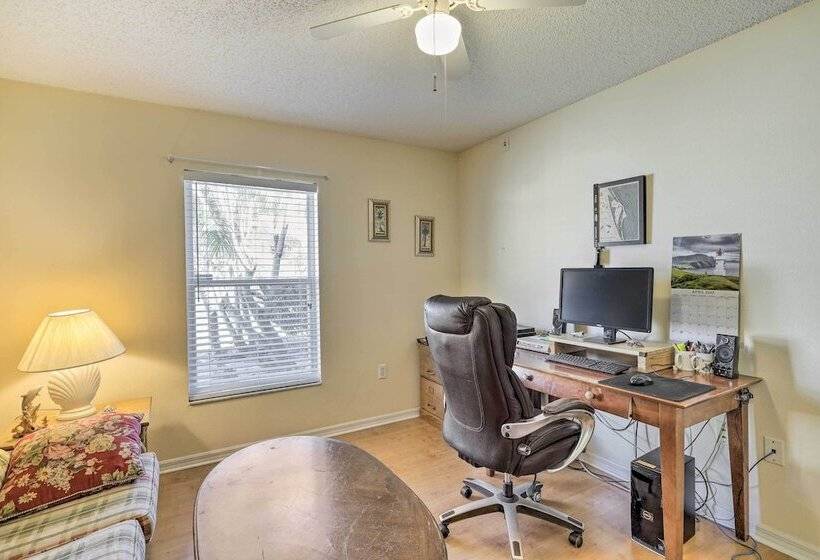 Bright Titusville Retreat W/ Lanai   Wfh Friendly!