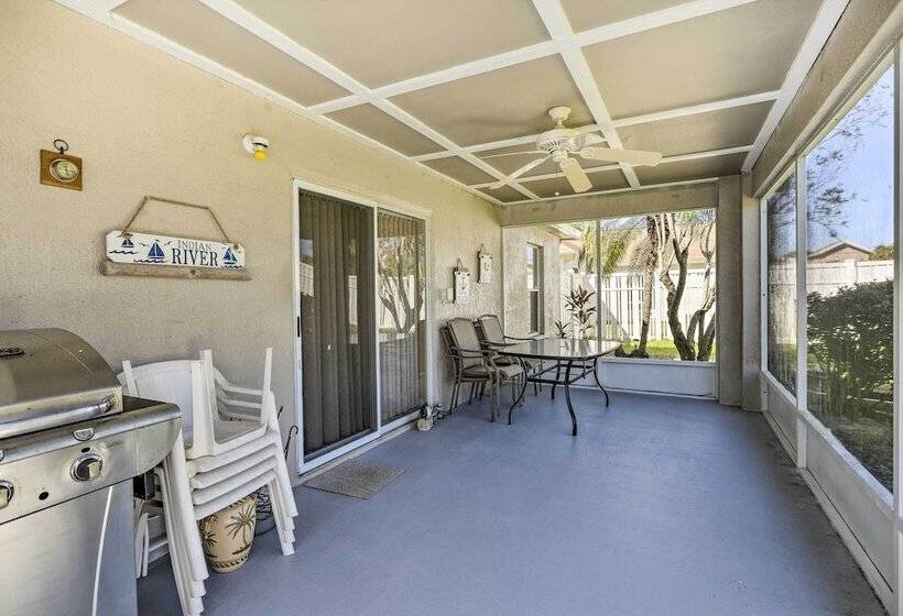 Bright Titusville Retreat W/ Lanai   Wfh Friendly!