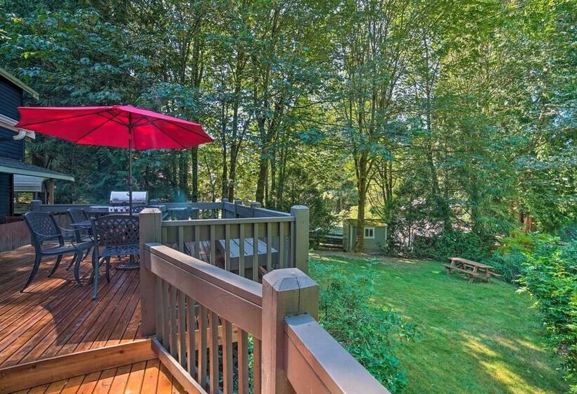 Beautiful Wine Country Home W/ Hot Tub & Lake View