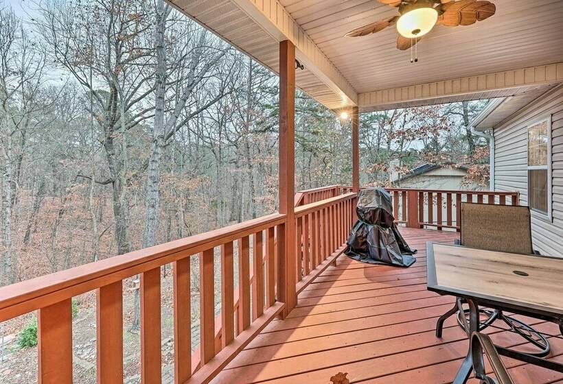 Bella Vista Home   2 Blocks To Bike & Hike!