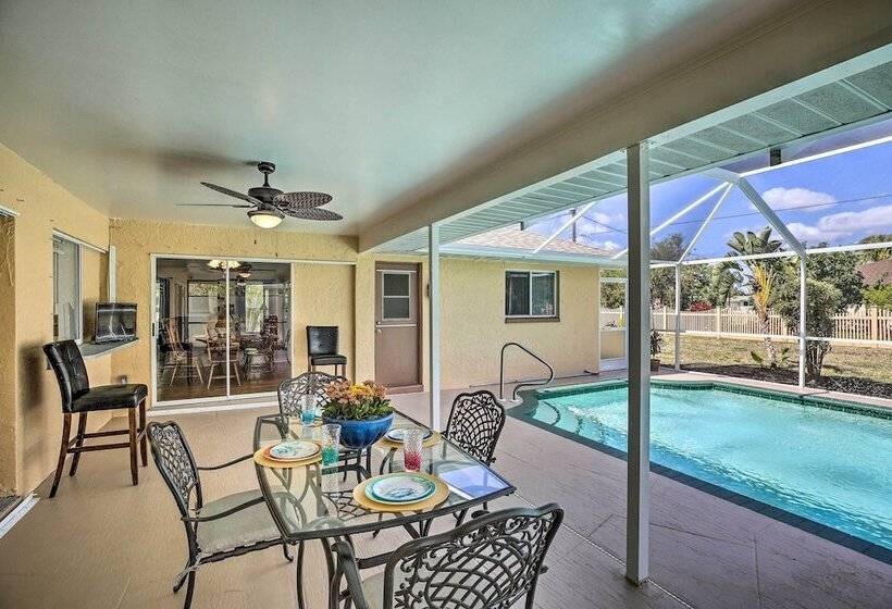 Breezy Cape Coral Oasis, Covered Lanai & Bbq