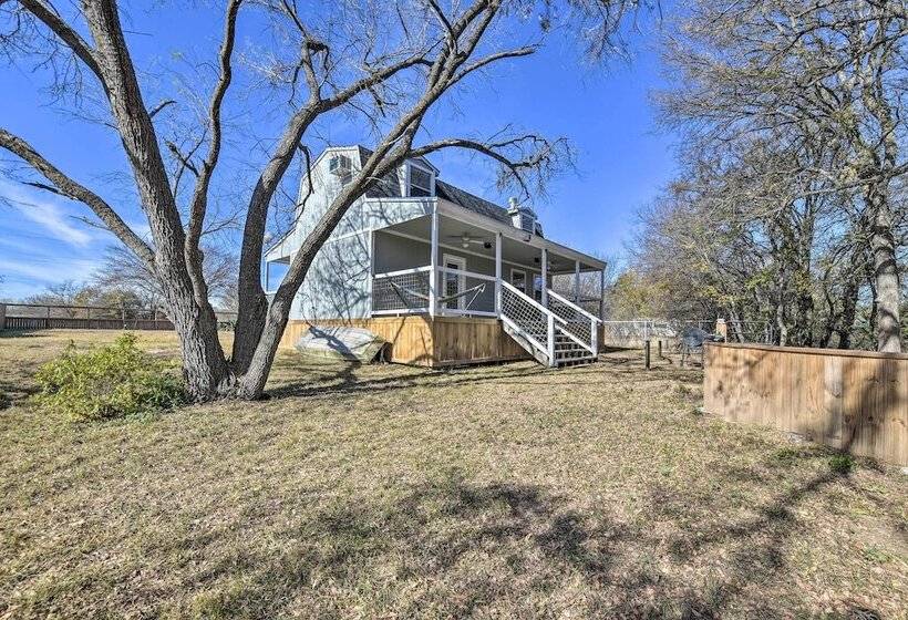Bright Brownwood Home With On Site River Access!