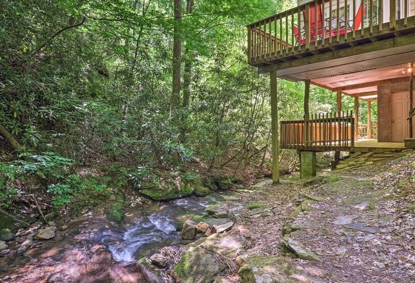 Bryson City Cottage W/ Hot Tub & Waterfall Views!