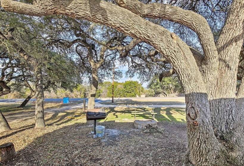Cabana Luna  Cabin W/ Deck, Swing & Fire Pit!