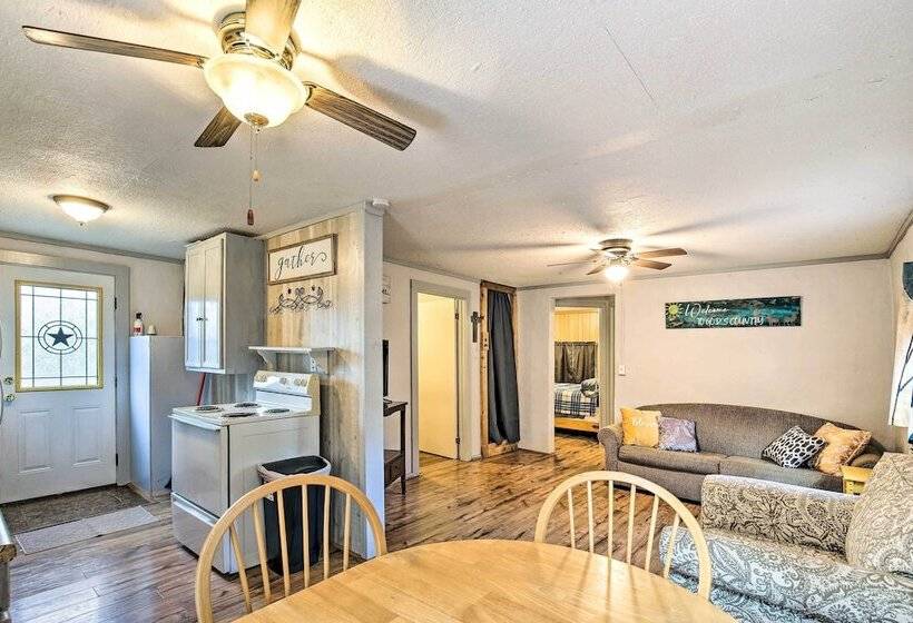 Cabana Luna  Cabin W/ Deck, Swing & Fire Pit!