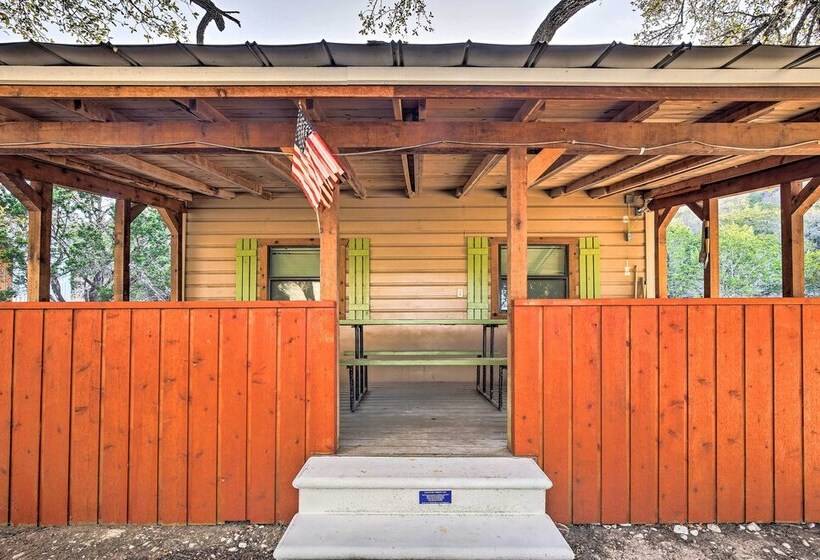 Cabana Luna  Cabin W/ Deck, Swing & Fire Pit!