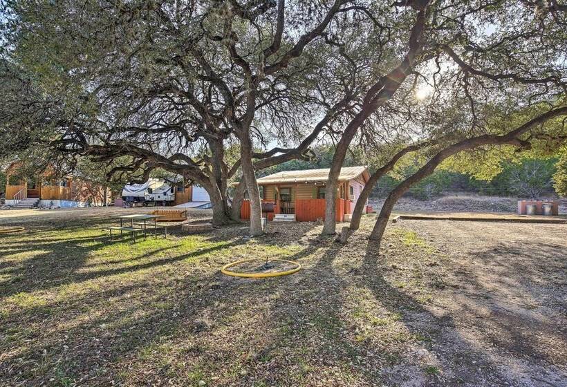 Cabana Luna  Cabin W/ Deck, Swing & Fire Pit!