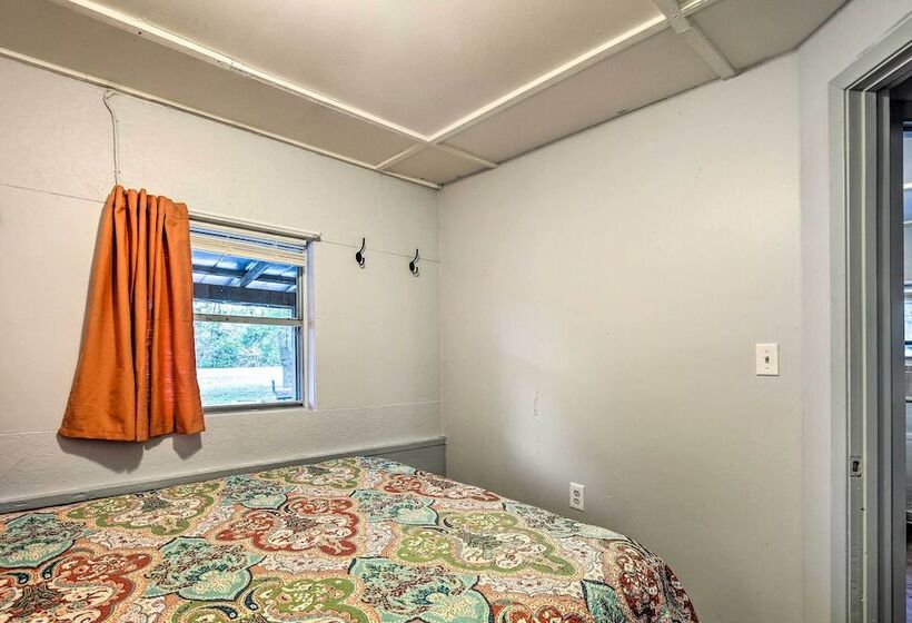 Cabana Sol  Cabin: 4 Mi To Garner State Park