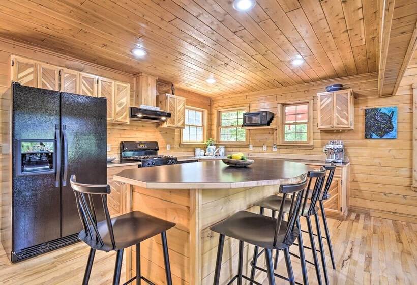 Cabin On Lake W/ 63 Acres & Trails + Guest House!