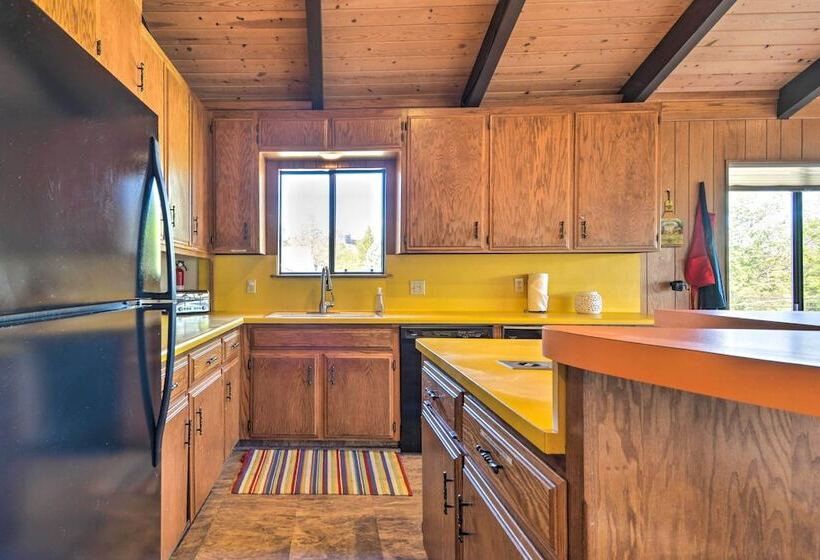 Calm Groveland Cabin   Near Pine Mountain Lake!